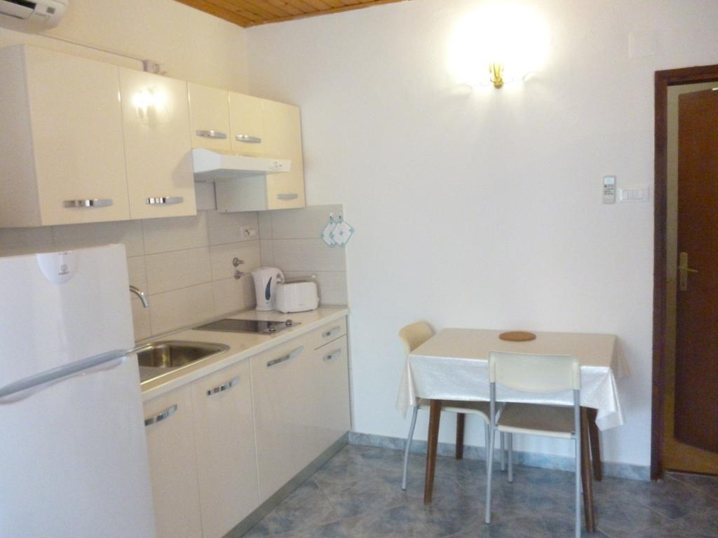 Apartments Spada بوريتش الغرفة الصورة
